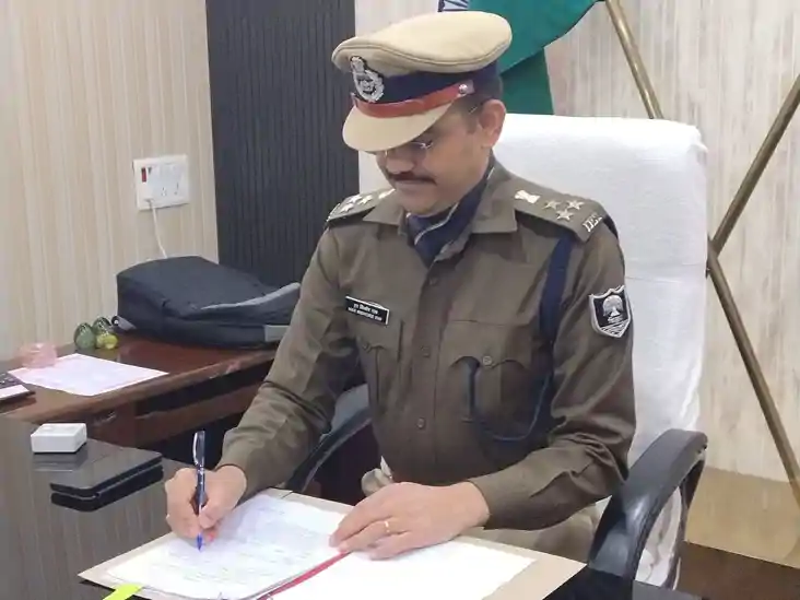 भ्रष्टाचार पर DIG का बड़ा एक्शन: आरोपी ट्रैक्टर मालिक को बचाने वाले इंस्पेक्टर और दरोगा निलंबित